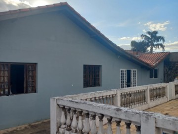 Casa � Venda