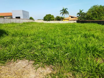Terreno em Condom�nio � Venda